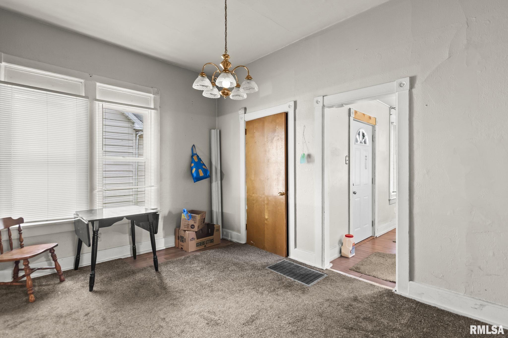1164 North 3rd Street Springfield, IL 62702 - Photo 8 of 24