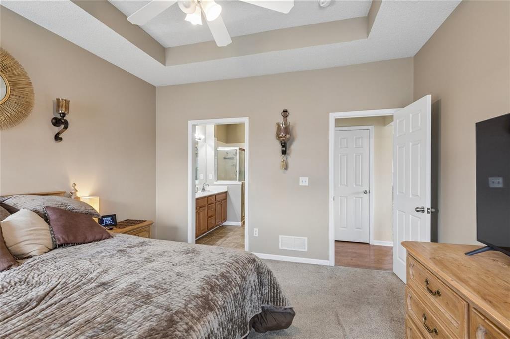 13735 Grove Avenue Bonner Springs, KS 66012 - Photo 12 of 27