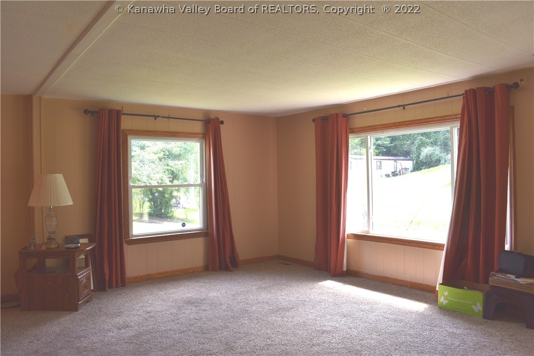 2179 New Hope Road Elkview, WV 25071 - Photo 2 of 23 Gallery Image 2