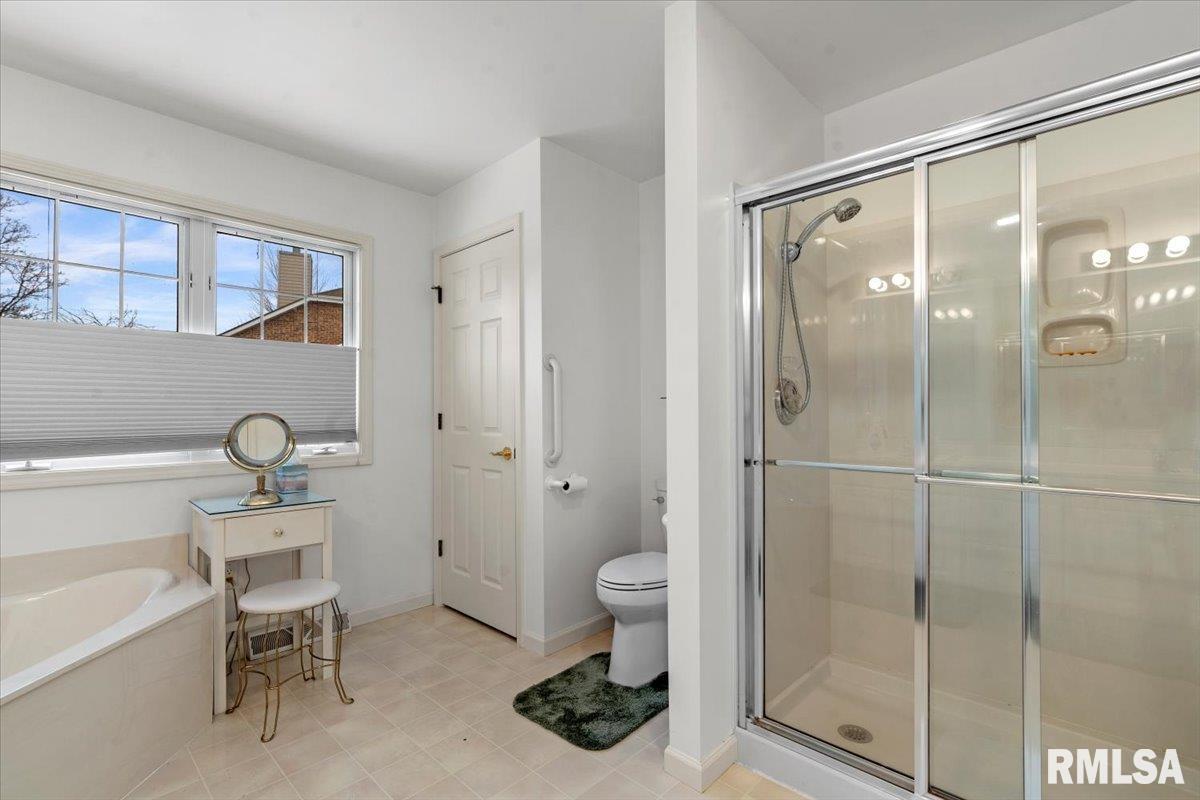 5002 Eagle Ridge Springfield, IL 62711 - Photo 17 of 37