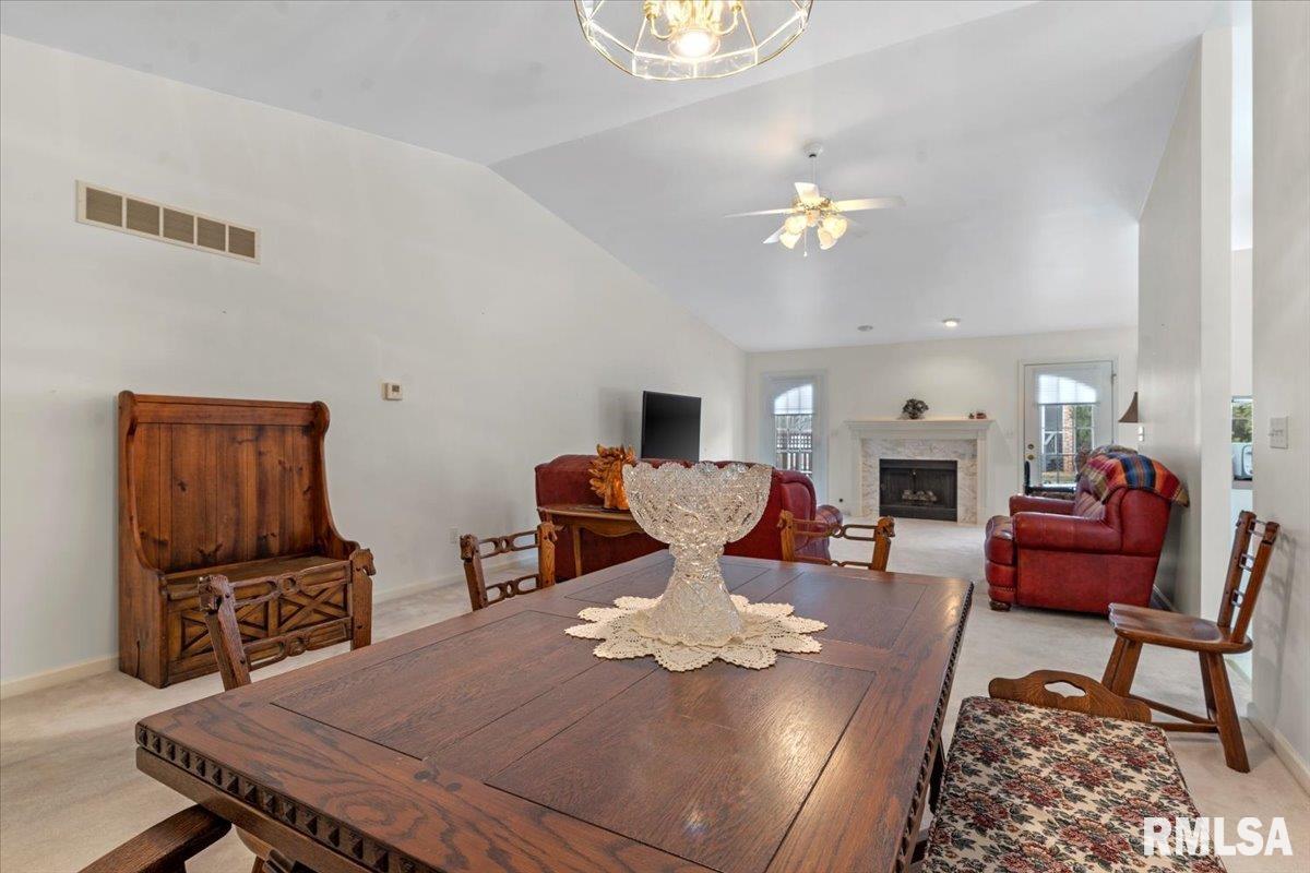 5002 Eagle Ridge Springfield, IL 62711 - Photo 2 of 37