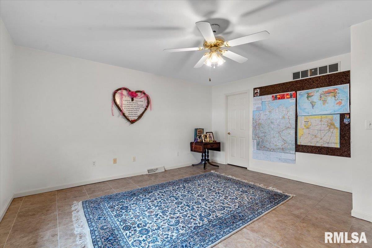 5002 Eagle Ridge Springfield, IL 62711 - Photo 21 of 37