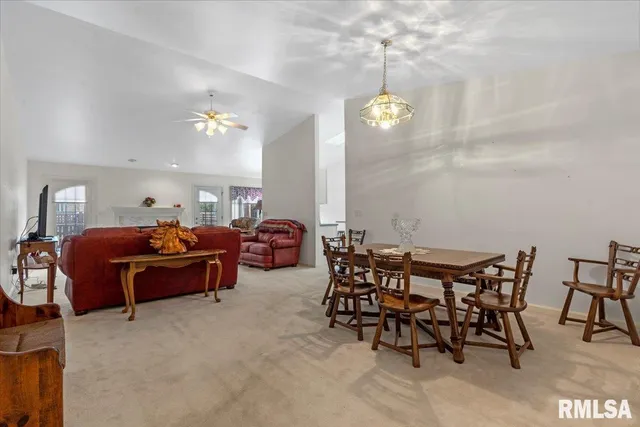 $339,900 | 5002 Eagle Ridge, Springfield, IL 62711