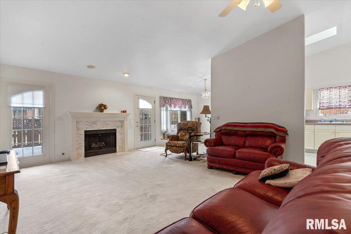 5002 Eagle Ridge Springfield, IL 62711 - Photo 5 of 37