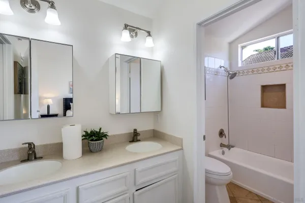 $669,000 | 1772 Promenade Circle, Vista, CA 92083