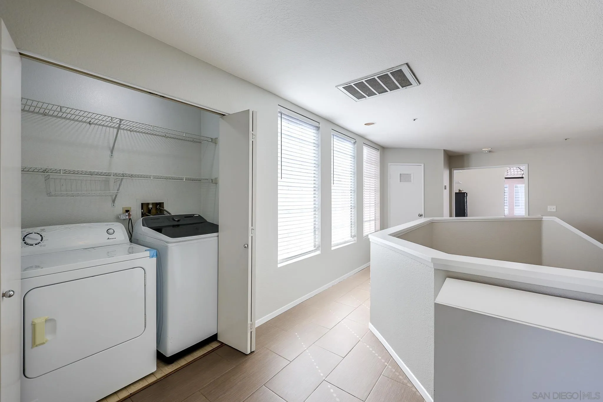 1772 Promenade Circle Vista, CA 92083 - Photo 17 of 29