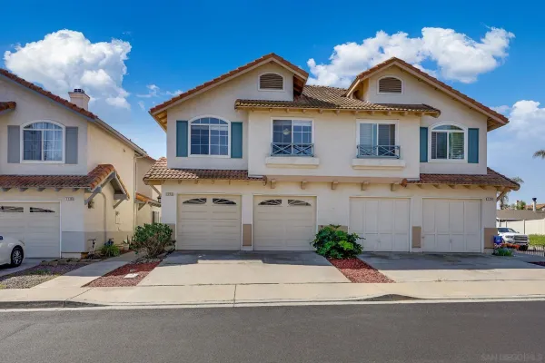 $669,000 | 1772 Promenade Circle, Vista, CA 92083