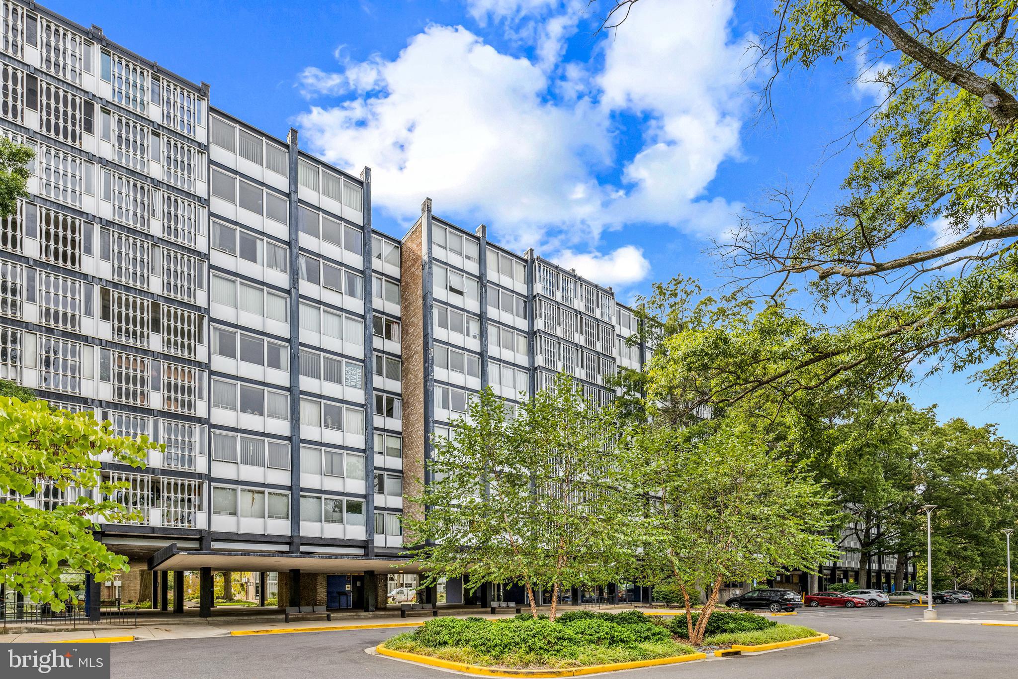 1311 Delaware Avenue Southwest, Unit S240 Washington, DC 20024 - Photo 16 of 25 a front view of a building