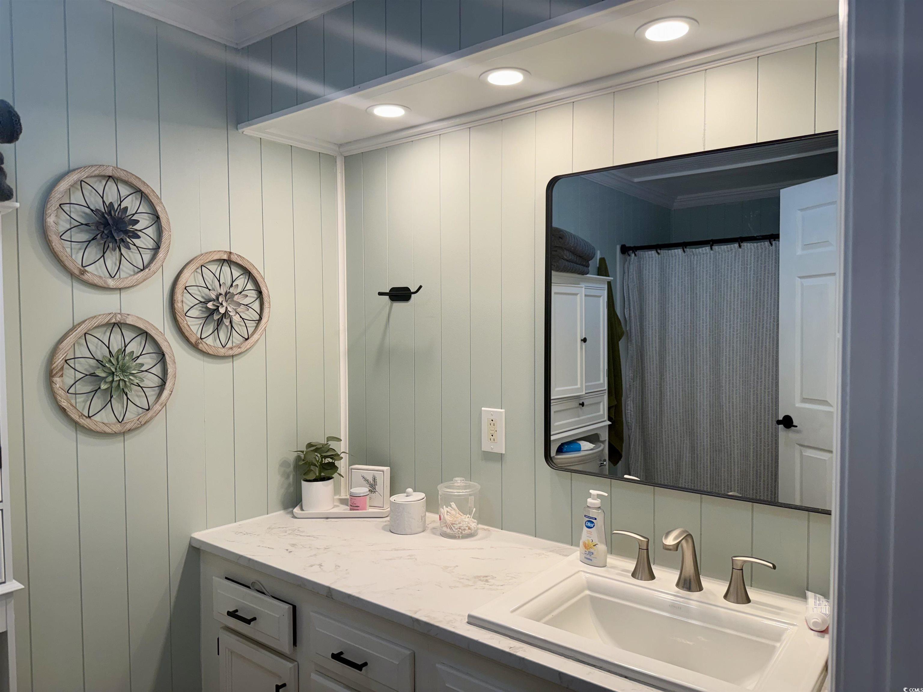 405 Twin Lakes Surfside Beach, SC 29575 - Photo 15 of 36 Bathroom featuring vanity, ornamental molding, a shower with shower curtain, and recessed lighting