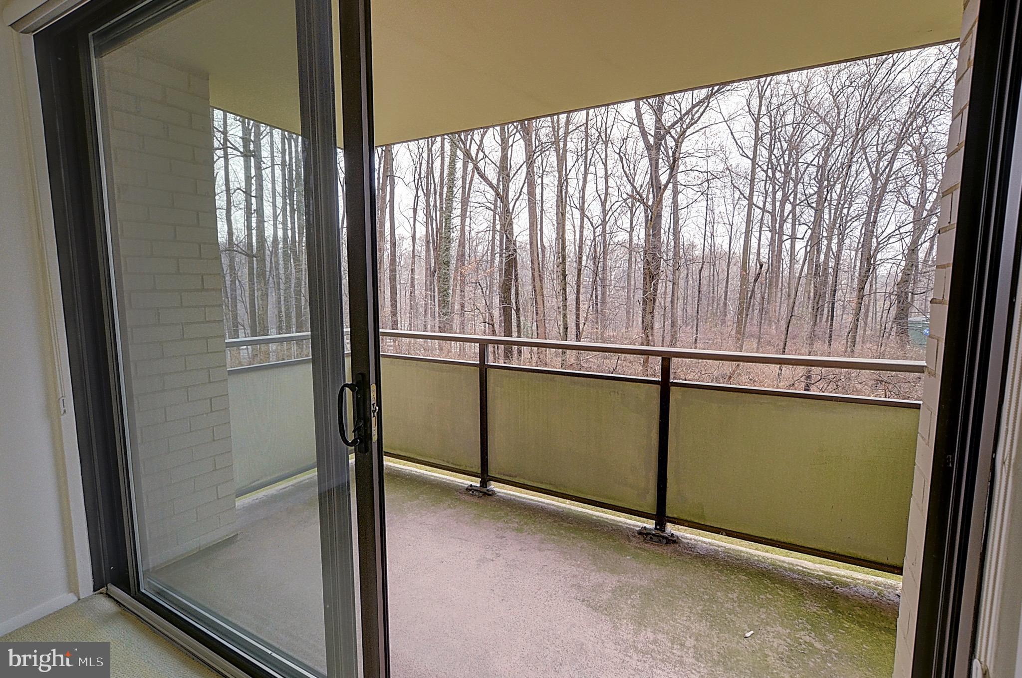 5225 Pooks Hill Road, Unit 308N Bethesda, MD 20814 - Photo 17 of 41 a view of entryway