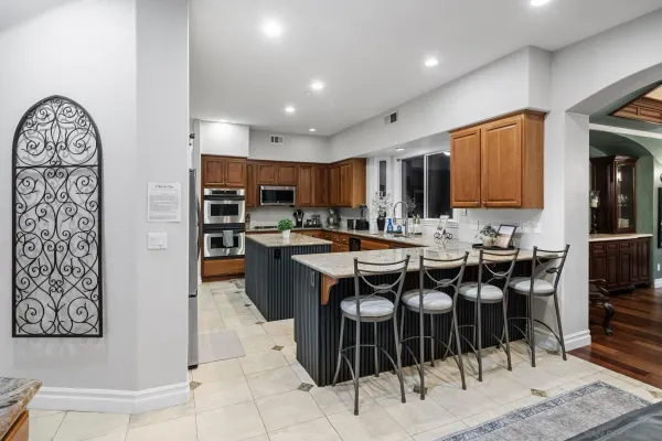 $2,150,000 | 2270 Summit Drive, Escondido, CA 92025