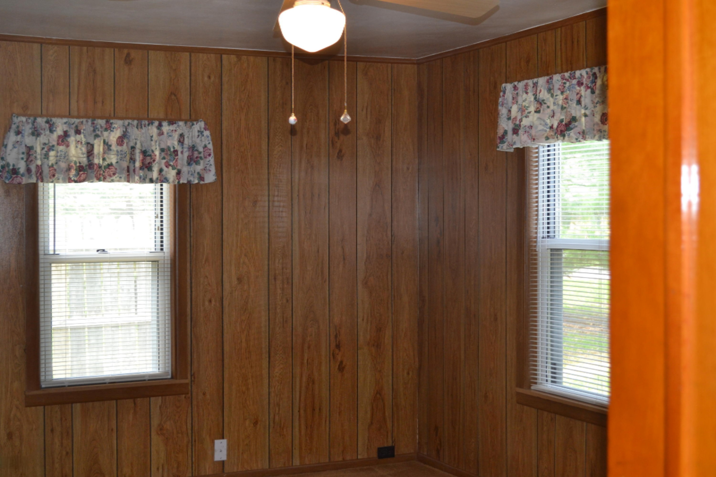 1806 River Bluff Road Niles, MI 49120 - Photo 1 of 6 2015-04-15 13.38.32