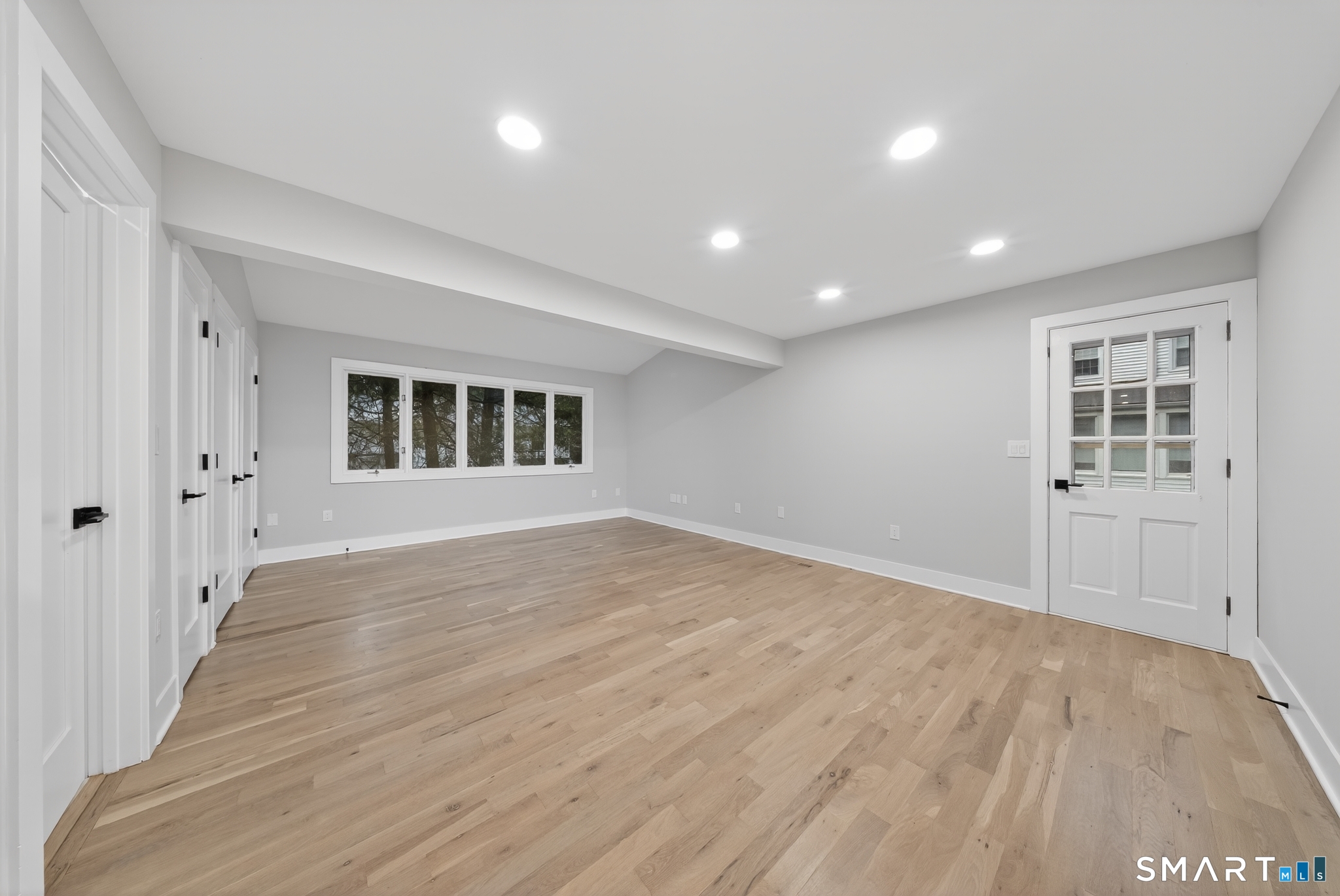 66 Adams Road Fairfield, CT 06824 - Photo 18 of 36