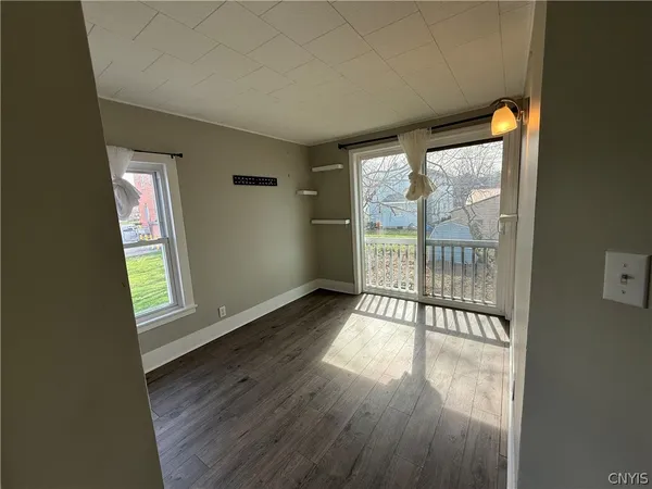 $1,450 | 250 West 2nd Street, Unit 3, Oswego, NY 13126