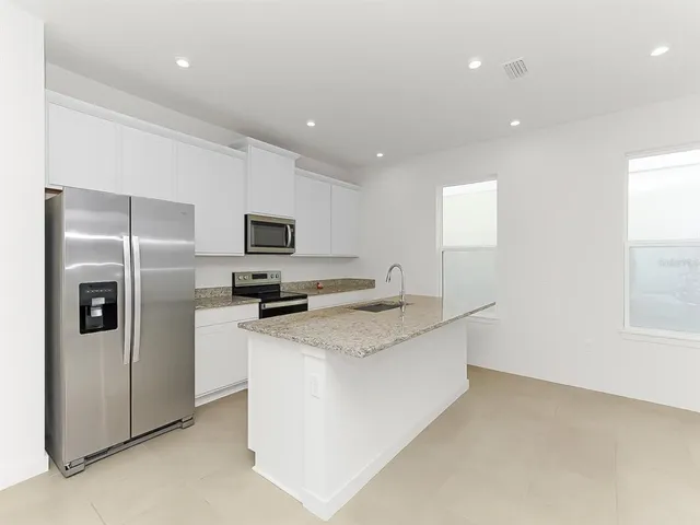 $359,900 | 2022 Education Street, St. Cloud, FL 34771