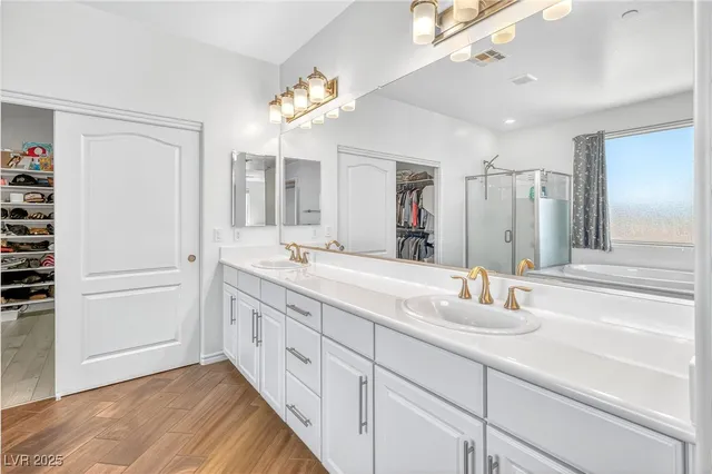 $3,700 | 1129 Via Della Costrella, Henderson, NV 89011