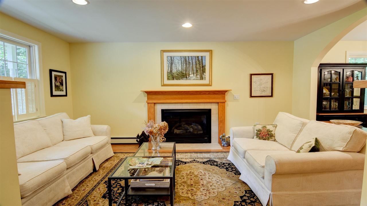 51 Port Wedeln Road Wolfeboro, NH 03894 - Photo 8 of 40