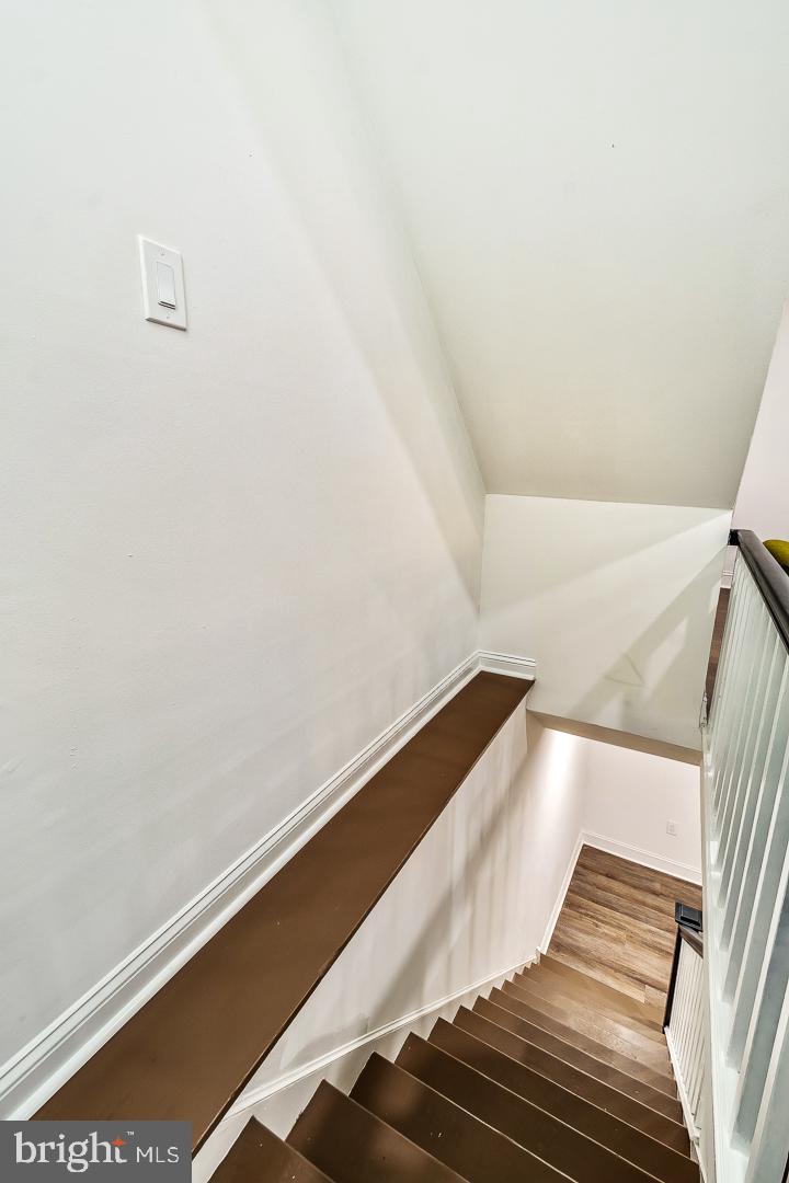 1026 Pine Street, Unit 9 Philadelphia, PA 19107 - Photo 25 of 37