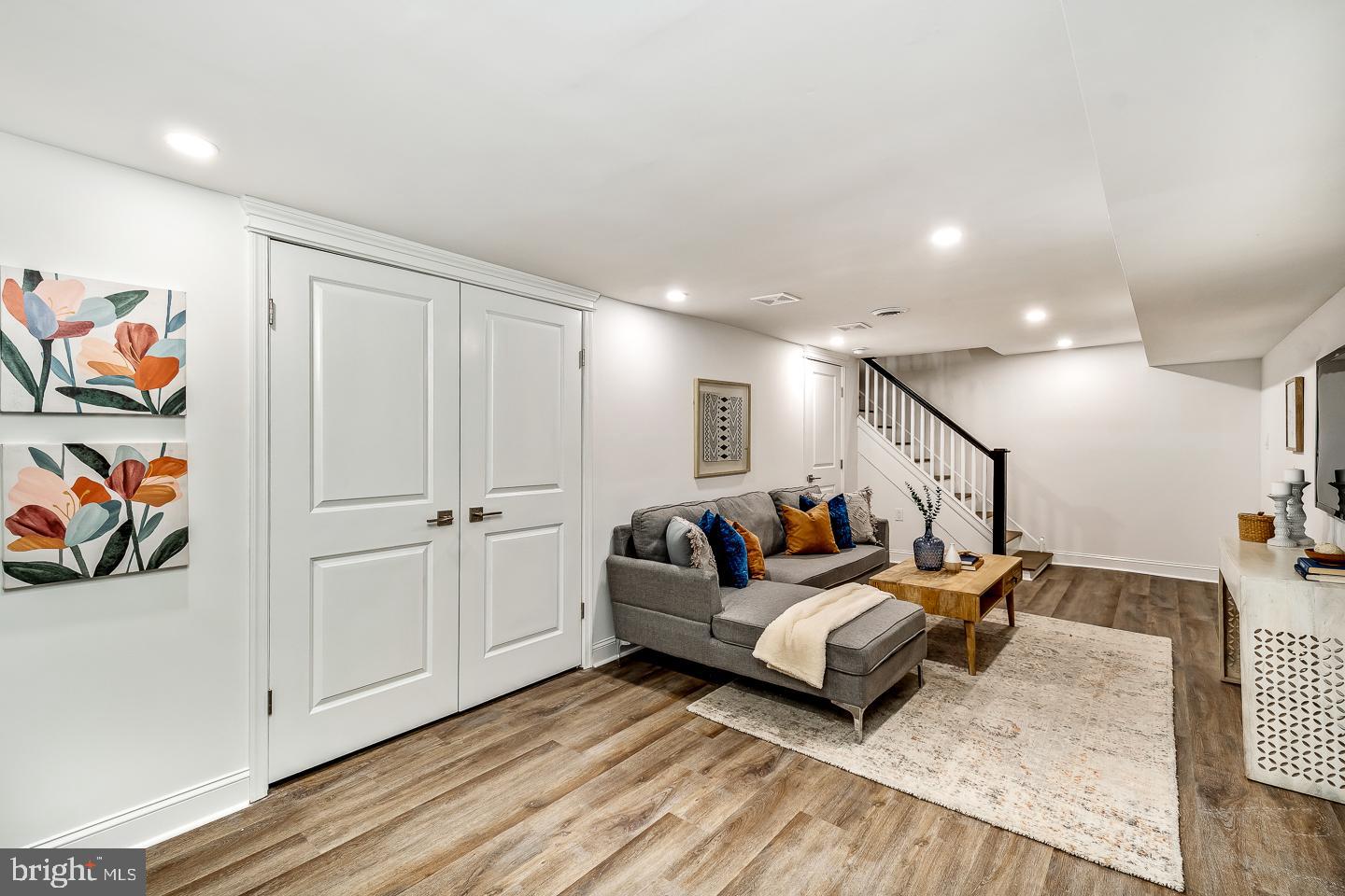 1026 Pine Street, Unit 9 Philadelphia, PA 19107 - Photo 34 of 37