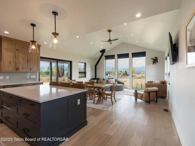 $2,195,000 | 1665 Proudfoot Lane, Victor, ID 83455