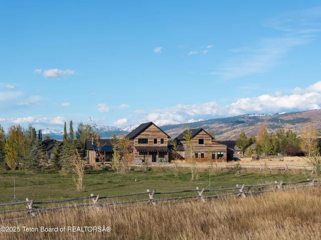 $2,195,000 | 1665 Proudfoot Lane, Victor, ID 83455