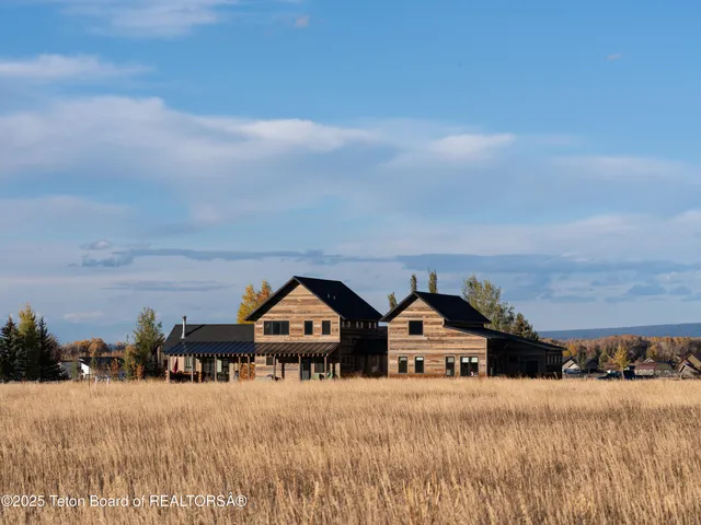 $2,195,000 | 1665 Proudfoot Lane, Victor, ID 83455