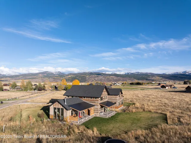 $2,195,000 | 1665 Proudfoot Lane, Victor, ID 83455