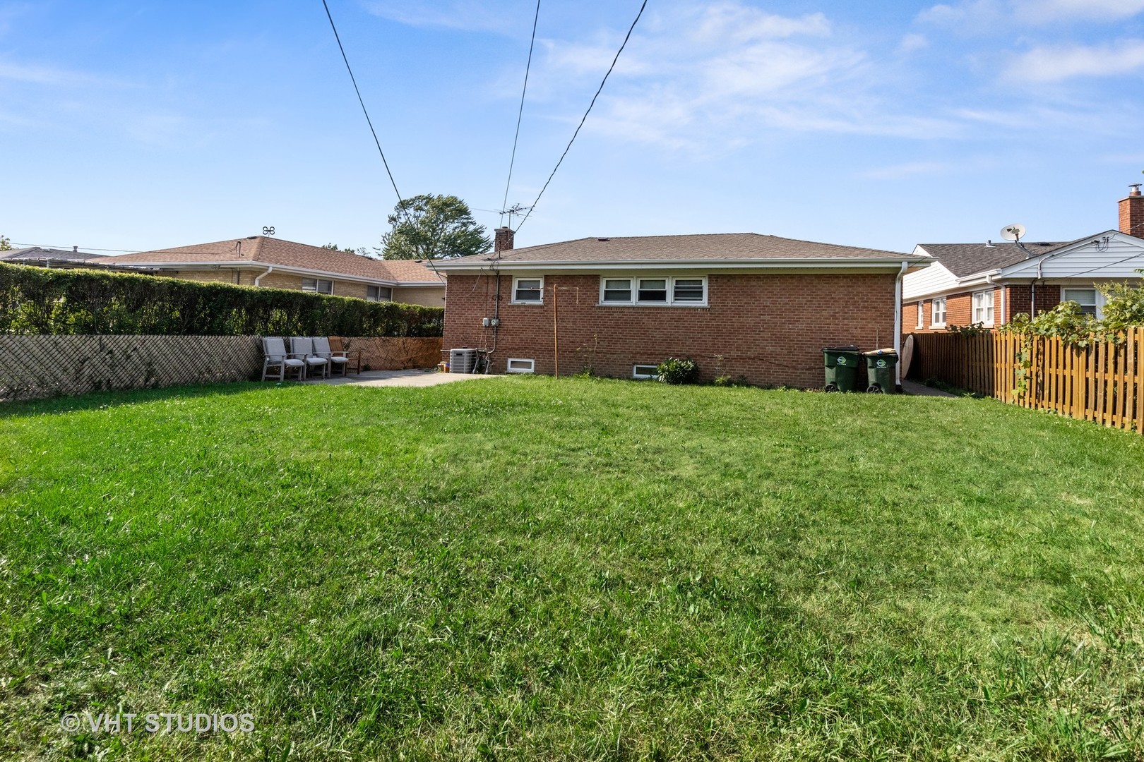 825 Oakton Street Park Ridge, IL 60068 - Photo 22 of 24 a front view of a house with garden