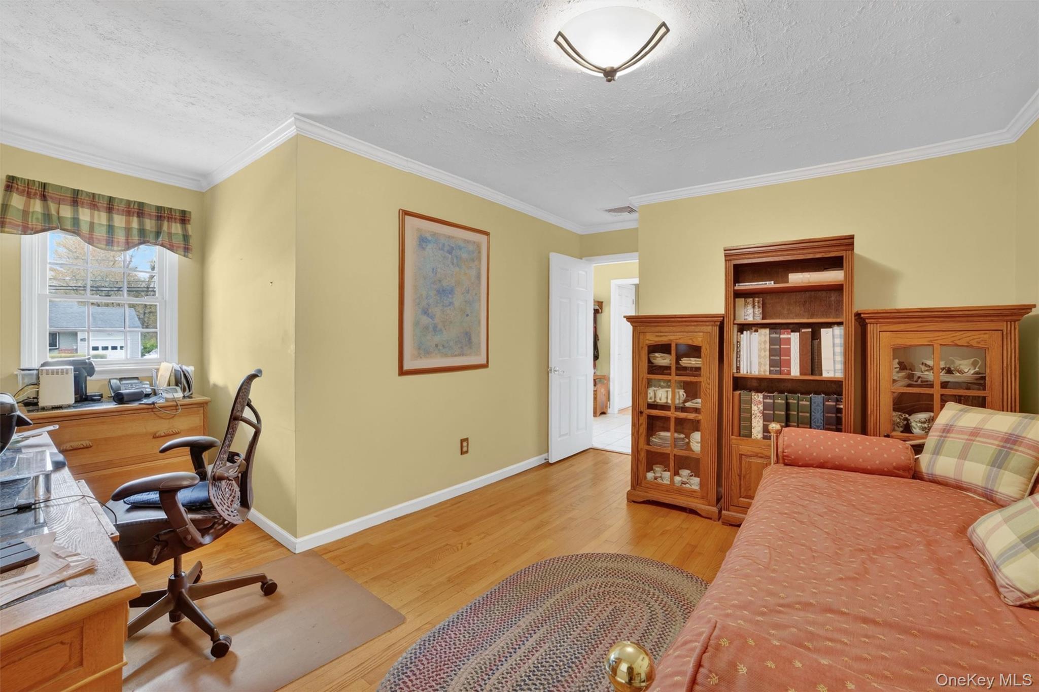 984 Fox Meadow Road Yorktown Heights, NY 10598 - Photo 9 of 36 Large bonus room, perfect for a home office, study, guest space, or playroom