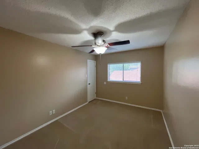 $279,900 | 8203 Cantura Mills, Converse, TX 78109