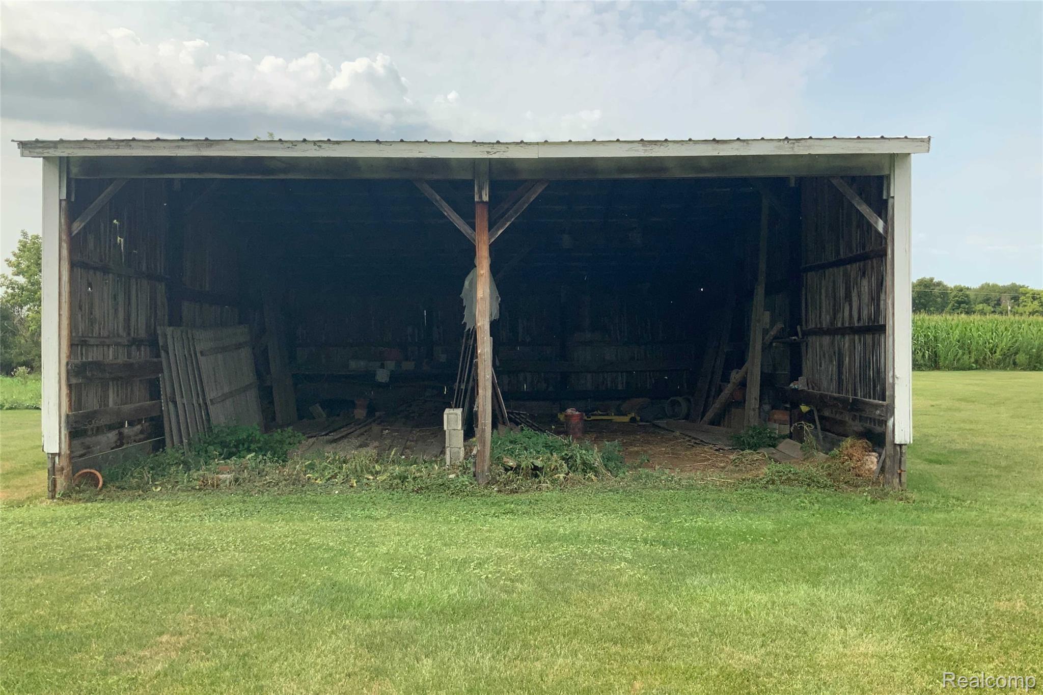 5173 Reid Road Swartz Creek, MI 48473 - Photo 79 of 88 5173-Reid-Rd-101 Back Garage.jpg