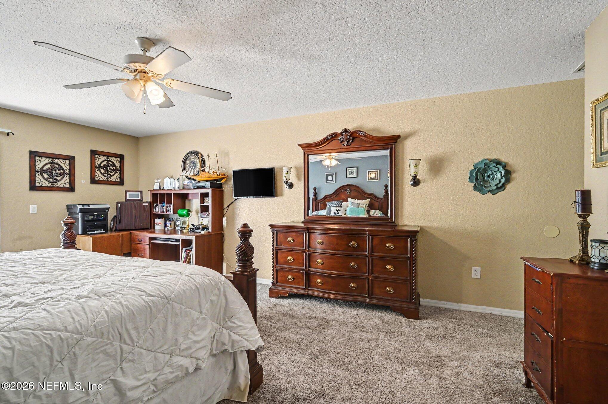 35 Plantation Road DeBary, FL 32713 - Photo 17 of 31 016_file_2117