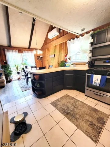 $250,000 | 121 Hemlock Hill, Montague, NJ 07827