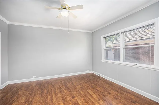 $699,999 | 31 Compton Court, Prairie Village, KS 66208