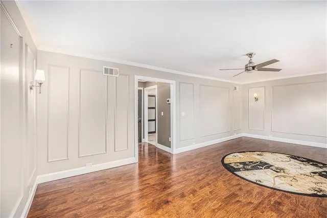 $699,999 | 31 Compton Court, Prairie Village, KS 66208