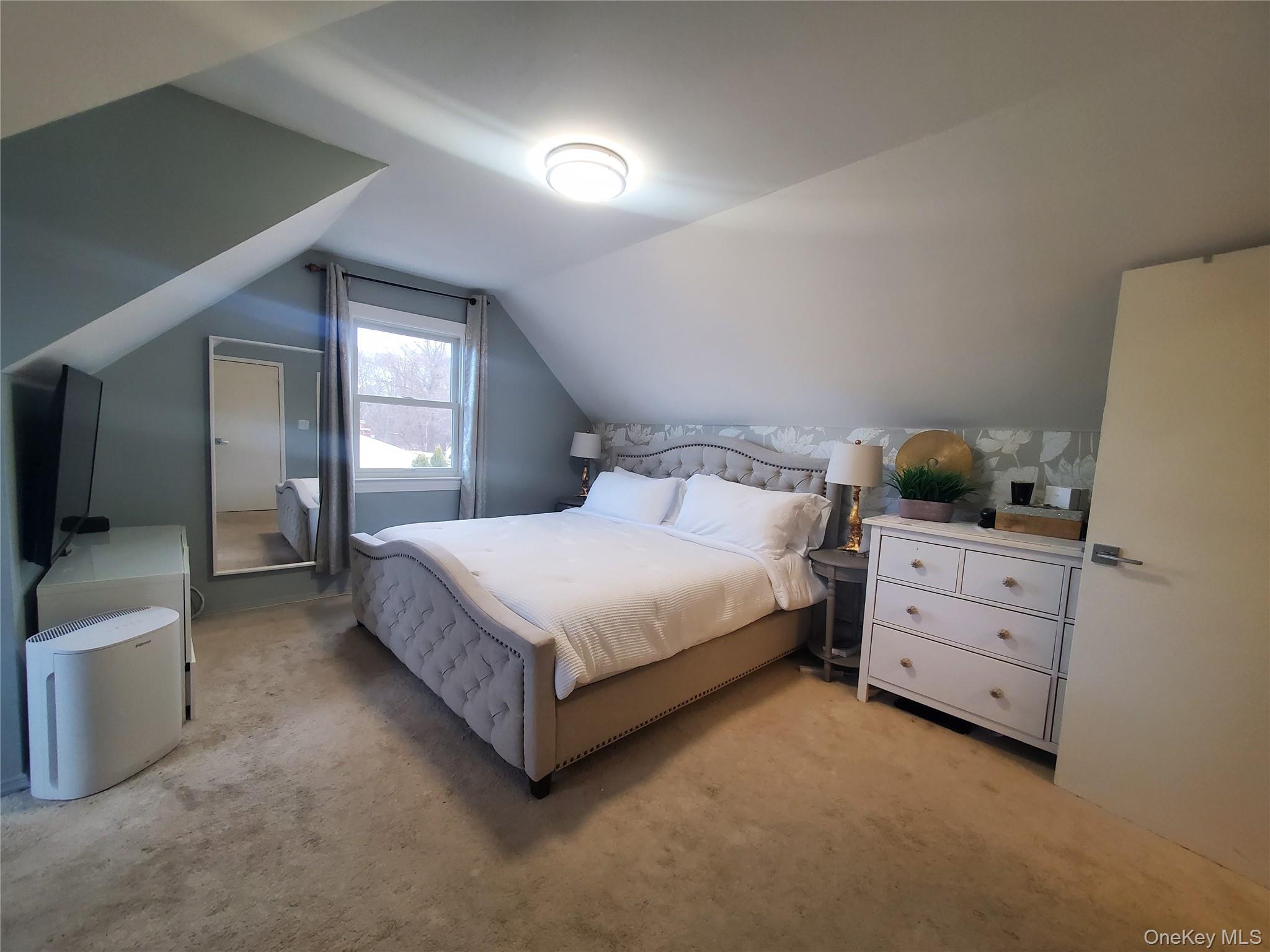 117 North Coleman Road Centereach, NY 11720 - Photo 14 of 26