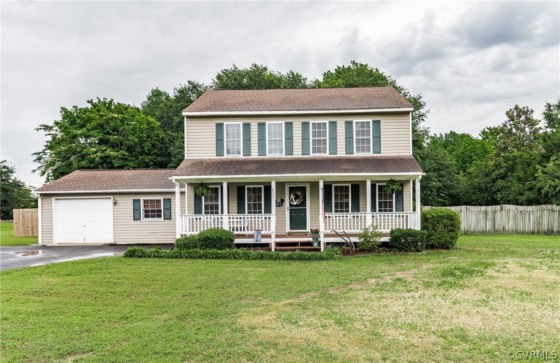 835 Riverside Drive Lanexa, VA 23089 - Photo 1 of 50 Welcome to 835 W Riverside Dr!!
