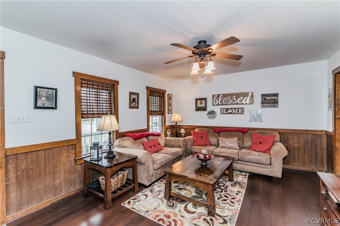835 Riverside Drive Lanexa, VA 23089 - Photo 12 of 50 Gallery Image 12