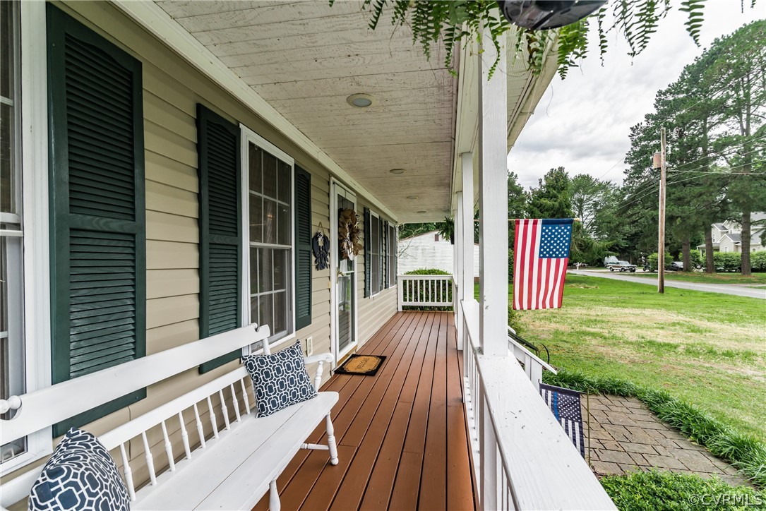 835 Riverside Drive Lanexa, VA 23089 - Photo 6 of 50 Gallery Image 6