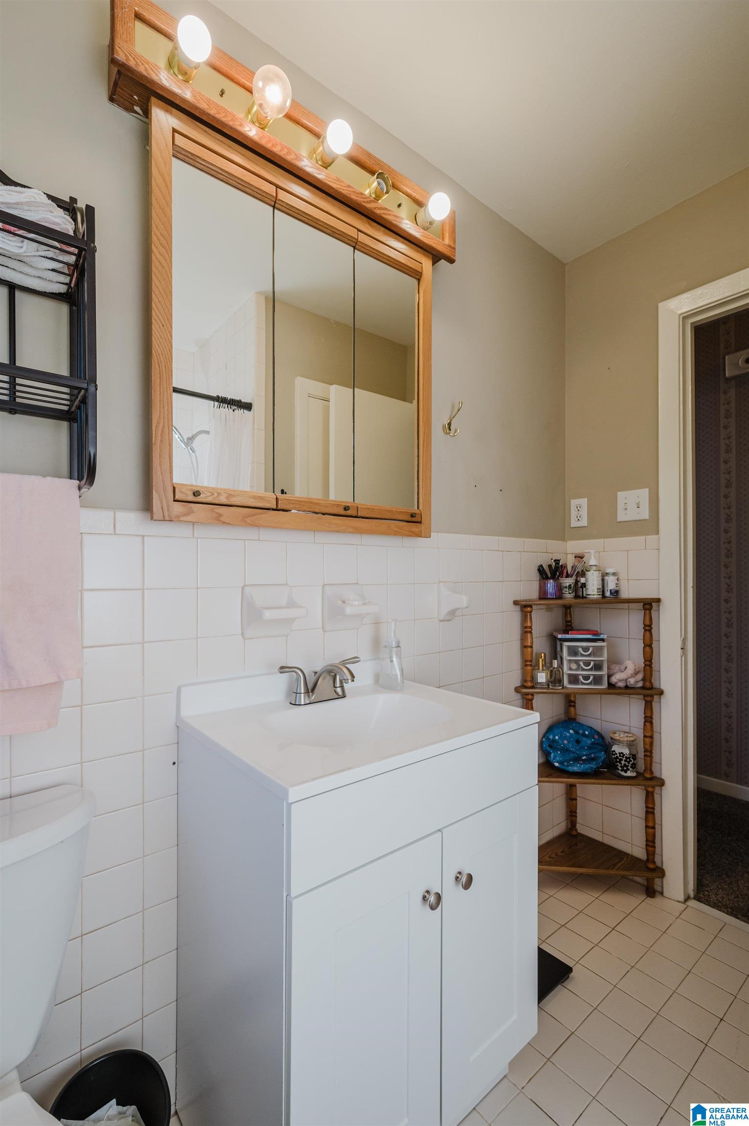 28 23rd Terrace Northwest Birmingham, AL 35215 - Photo 26 of 36