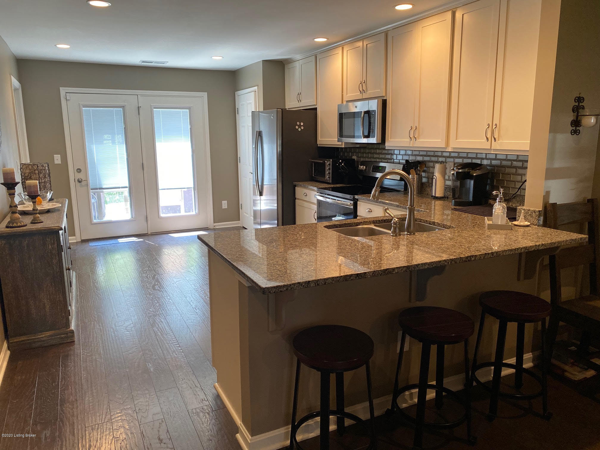 6710 Renate Road Louisville, KY 40291 - Photo 8 of 15 renate9
