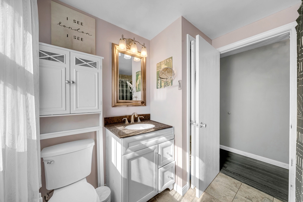 10 3rd Street Amesbury, MA 01913 - Photo 13 of 30