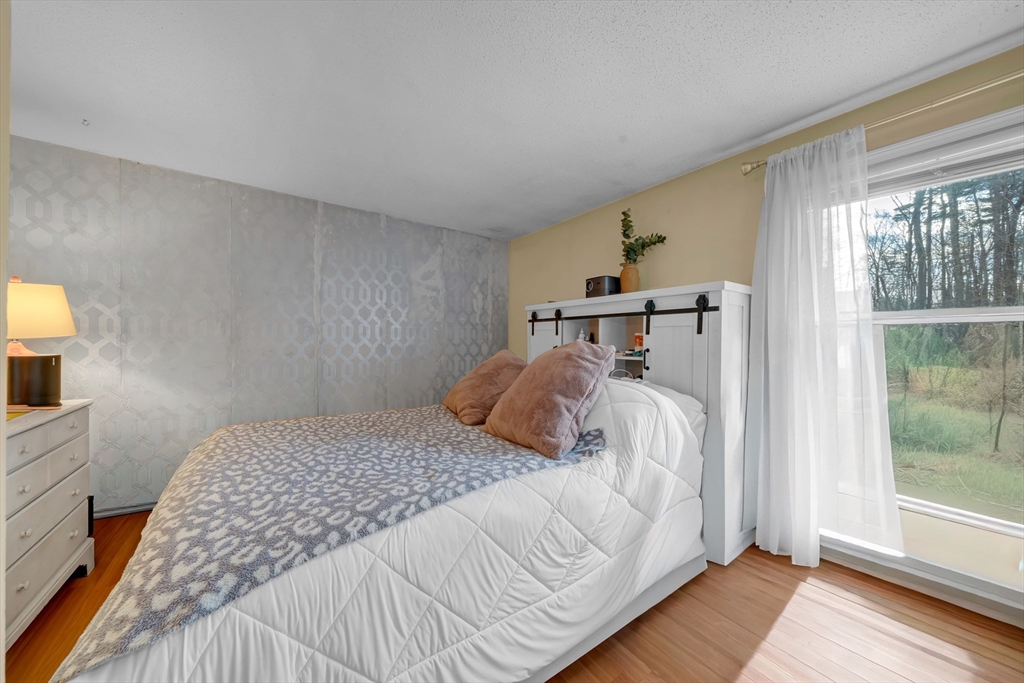 10 3rd Street Amesbury, MA 01913 - Photo 16 of 30