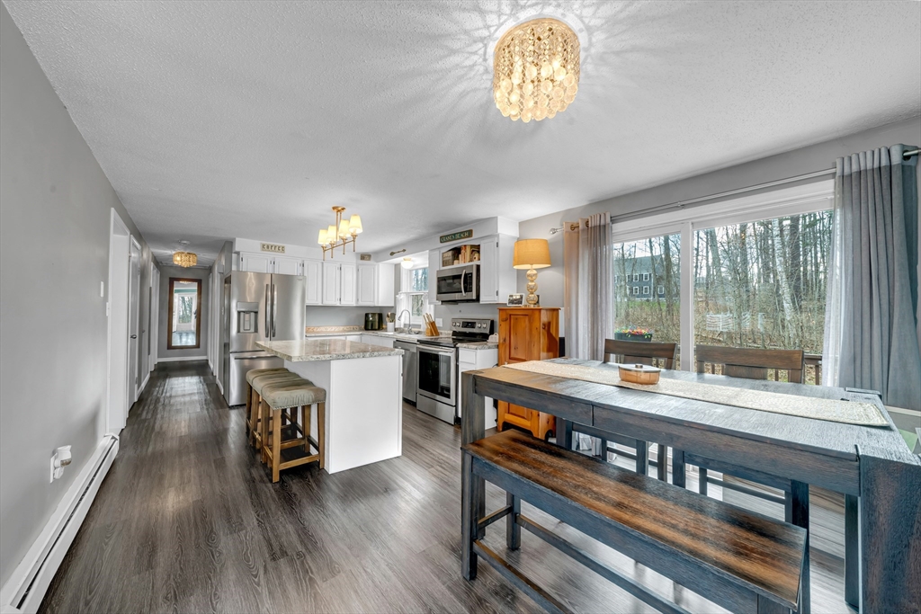 10 3rd Street Amesbury, MA 01913 - Photo 3 of 30