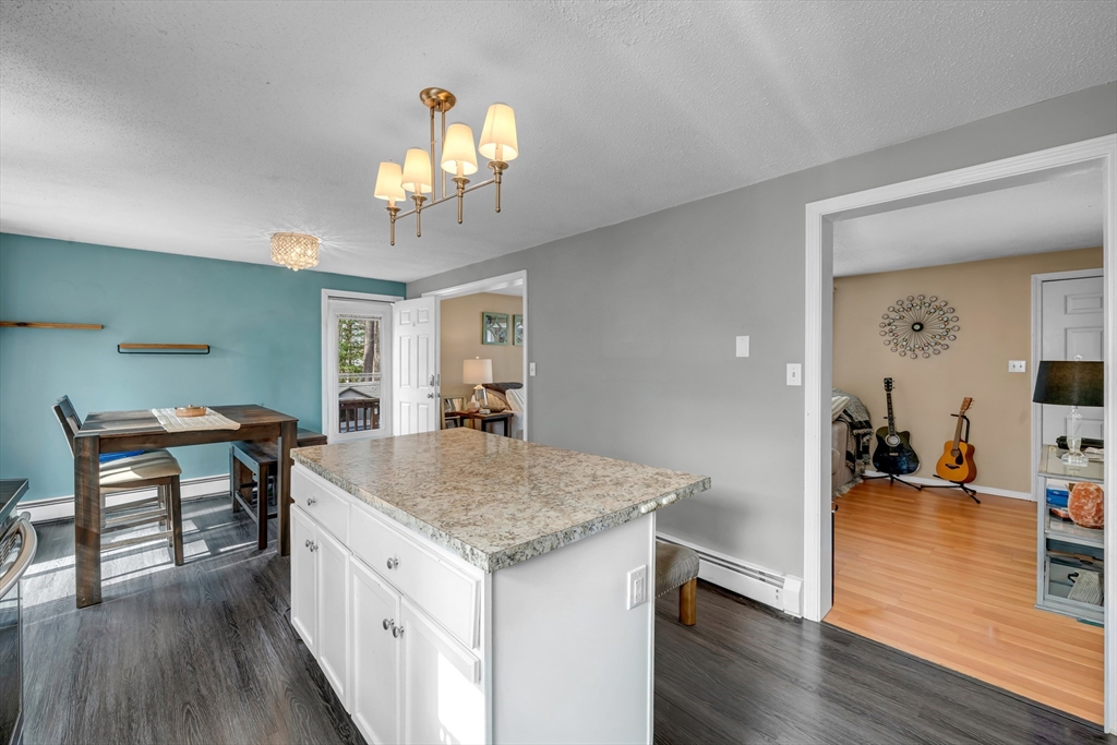 10 3rd Street Amesbury, MA 01913 - Photo 6 of 30