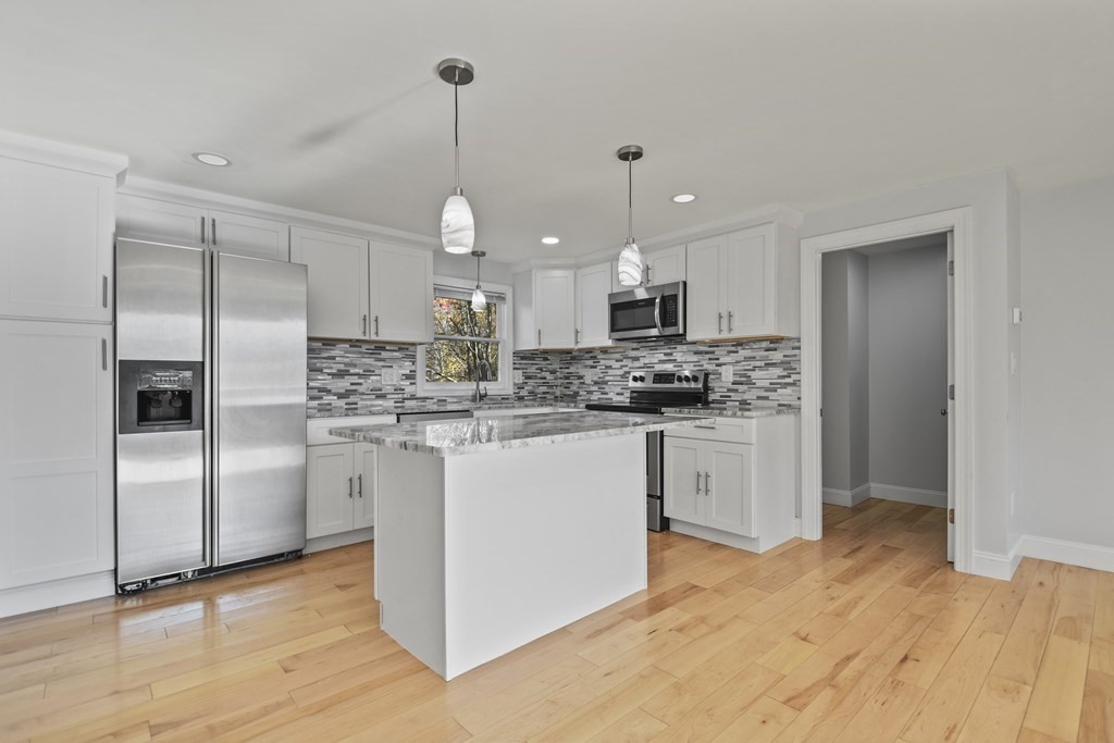 20 3rd Road Woburn, MA 01801 - Photo 7 of 38 Gallery Image 7