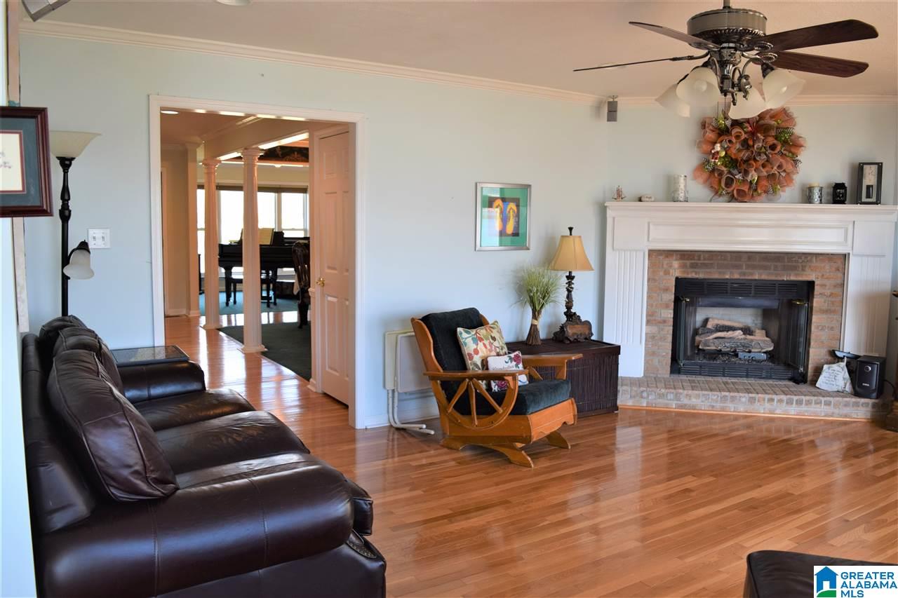 987 Charada Lake Road Rainbow City, AL 35906 - Photo 40 of 47