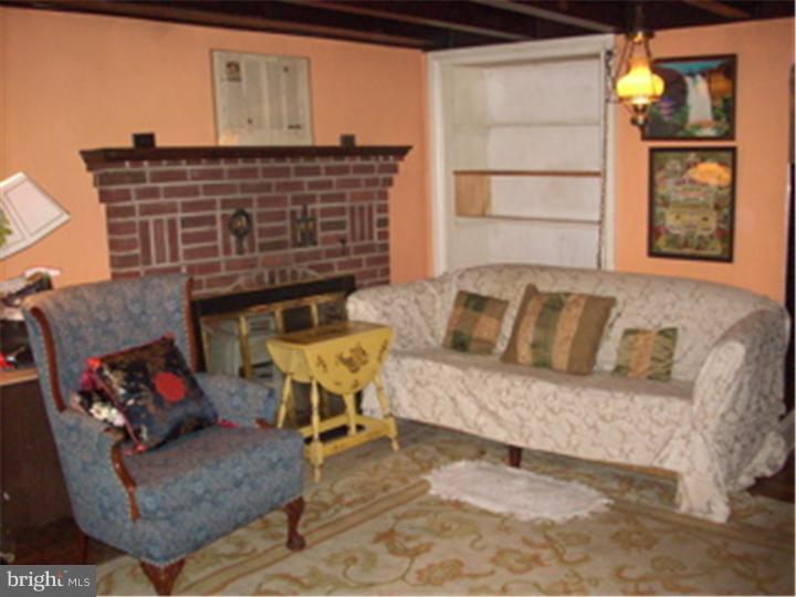 1294 Swamp Road Furlong, PA 18925 - Photo 9 of 11 Living Room