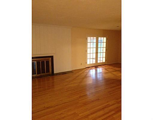 2606 Carousel Drive Springfield, OH 45503 - Photo 2 of 18