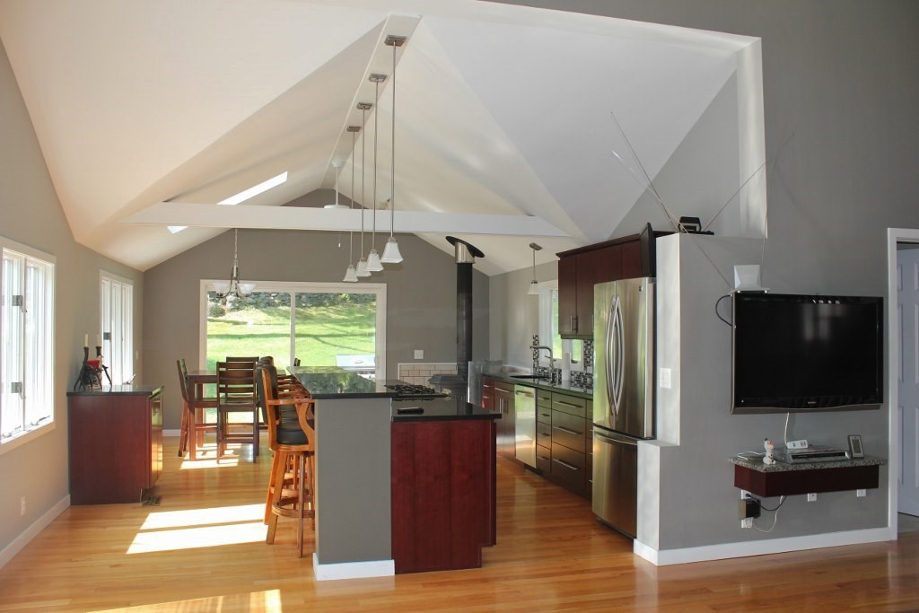 409 Amsden Hill Road Chester, VT 05143 - Photo 10 of 24